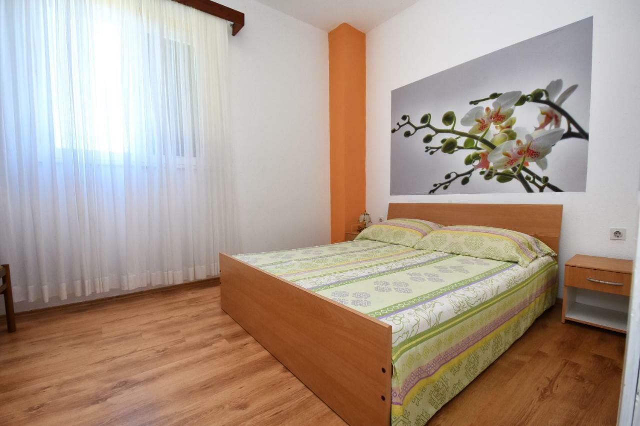 Apartments Ella Poreč Extérieur photo